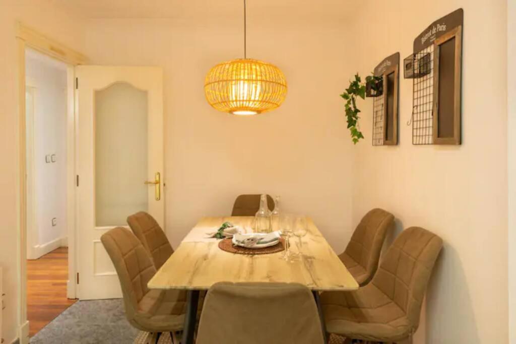 Exclusivo apartamento en el Casco Viejo Bilbao Exterior foto